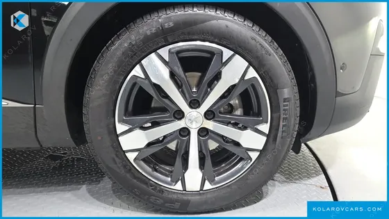 PEUGEOT 5008 1.6 BLUEHDI GT LINE