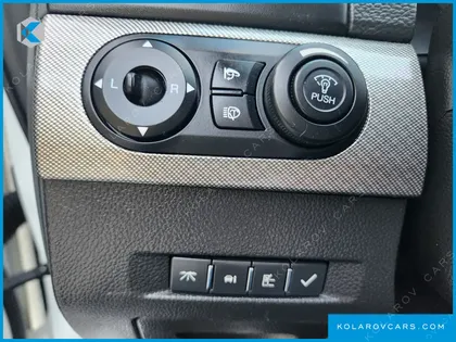CHEVROLET (GM DAEWOO) CAPTIVA 2WD LTZ