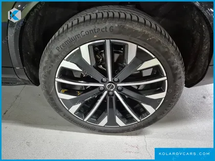 VOLVO XC90 B6 ULTRA DARK