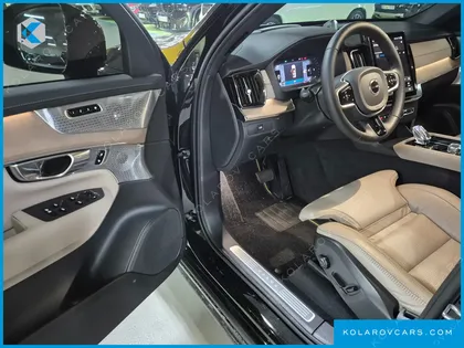 VOLVO XC90 B6 ULTRA DARK