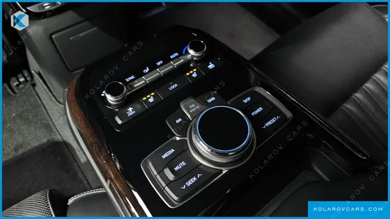 GENESIS EQ900 3.3 T-GDI AWD