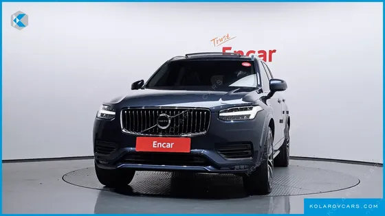 VOLVO XC90 B6 MOMENTUM