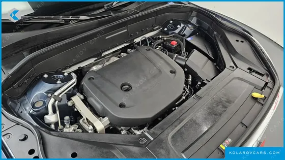 VOLVO XC90 B6 MOMENTUM