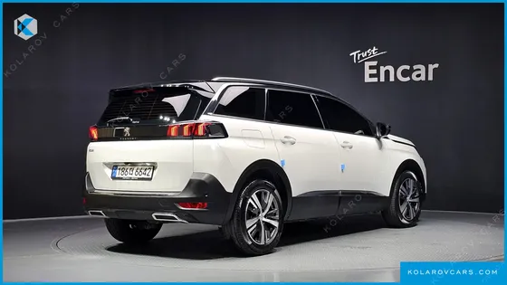 PEUGEOT 5008 1.2 PURE TECH ALLURE