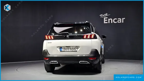 PEUGEOT 5008 1.2 PURE TECH ALLURE