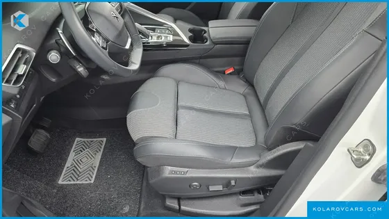 PEUGEOT 5008 1.2 PURE TECH ALLURE