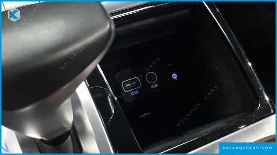 GENESIS EQ900 3.8 GDI AWD