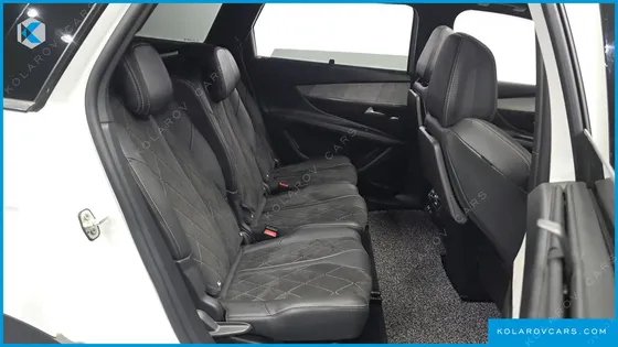 PEUGEOT 5008 2.0 BLUEHDI GT