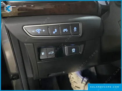 GENESIS EQ900 3.8 GDI AWD