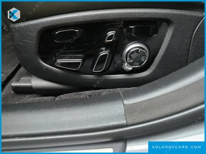 GENESIS EQ900 3.8 GDI AWD