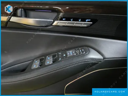 GENESIS EQ900 3.8 GDI AWD