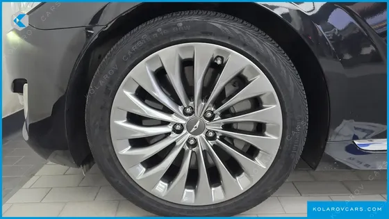 GENESIS EQ900 3.3 T-GDI AWD