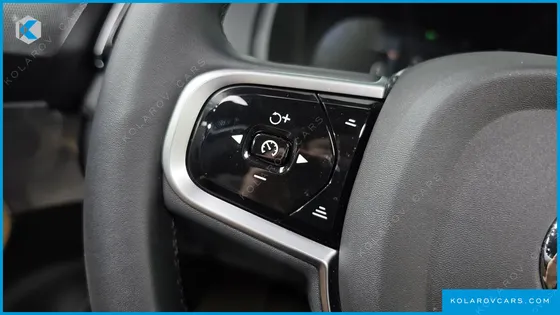 VOLVO XC90 B6 ULTIMATE BRIGHT