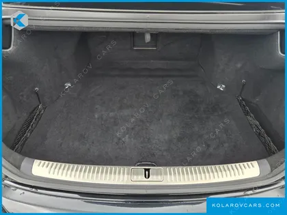 GENESIS EQ900 5.0 GDI AWD LIMOUSINE