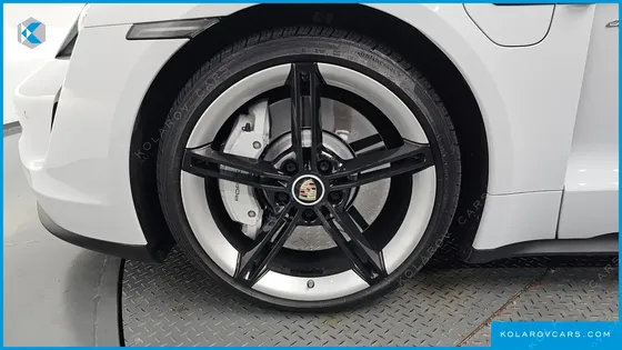PORSCHE TAYCAN 4S