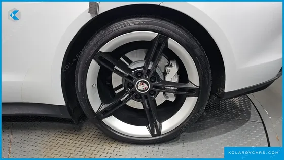 PORSCHE TAYCAN 4S