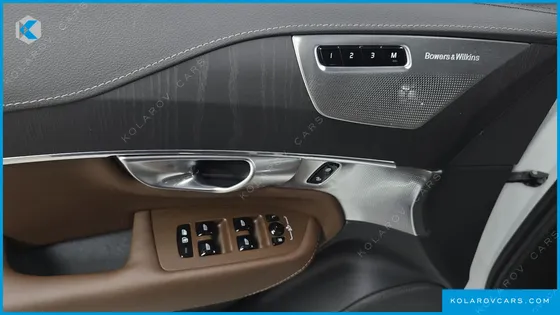 VOLVO XC90 T8 ULTIMATE BRIGHT HYBRID