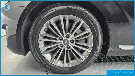 GENESIS EQ900 3.8 GDI AWD