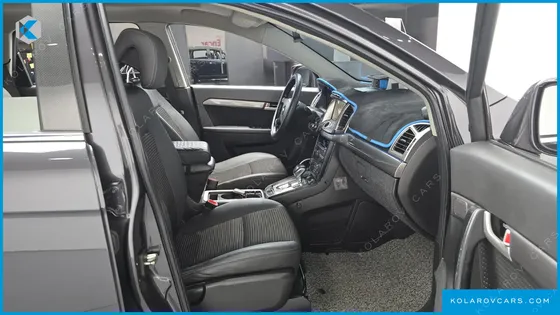 CHEVROLET (GM DAEWOO) CAPTIVA 2WD LT