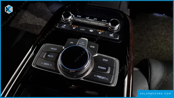 GENESIS EQ900 3.8 GDI AWD