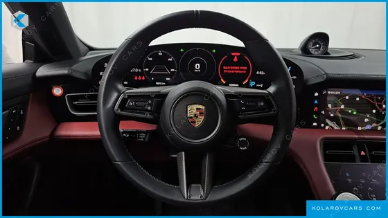 PORSCHE TAYCAN BASE