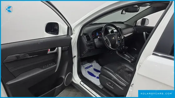 CHEVROLET (GM DAEWOO) CAPTIVA 2WD LT PREMIUM