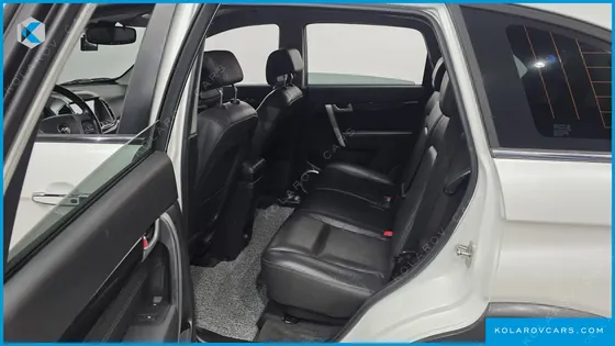 CHEVROLET (GM DAEWOO) CAPTIVA 2WD LT PREMIUM