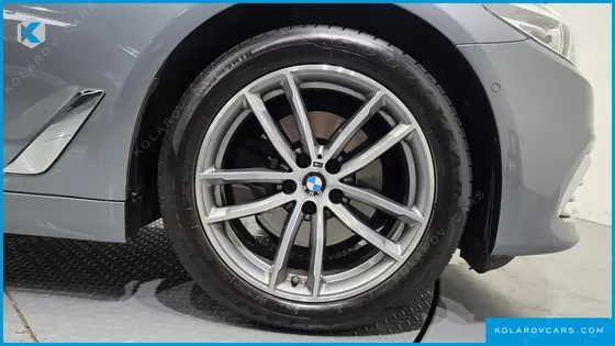 BMW 5 SERIES 520I LUXURY