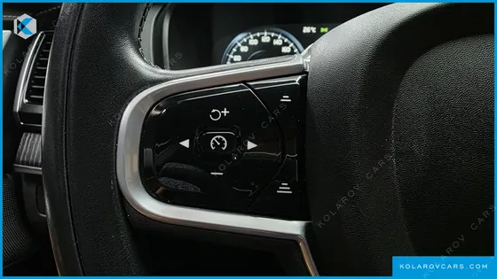 VOLVO XC90 T8 ULTIMATE BRIGHT HYBRID