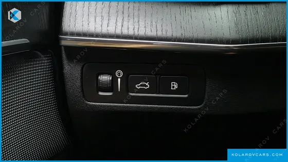 VOLVO XC90 T8 ULTIMATE BRIGHT HYBRID