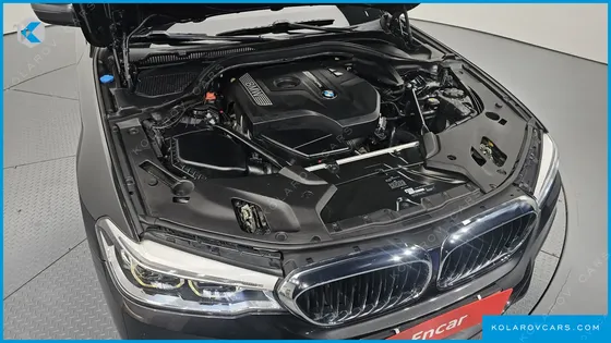 BMW 5 SERIES 530I XDRIVE M SPORT PACKAGE PLUS