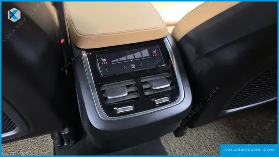 VOLVO XC90 B6 INSCRIPTION