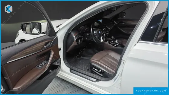 BMW 5 SERIES 530I XDRIVE LUXURY PLUS