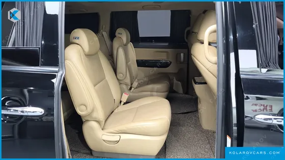 KIA CARNIVAL 9-SEATER PRESTIGE