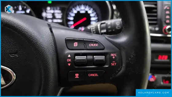 KIA CARNIVAL 9-SEATER PRESTIGE