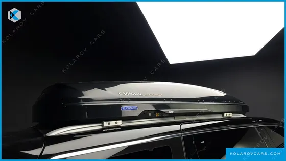 KIA CARNIVAL 9-SEATER PRESTIGE