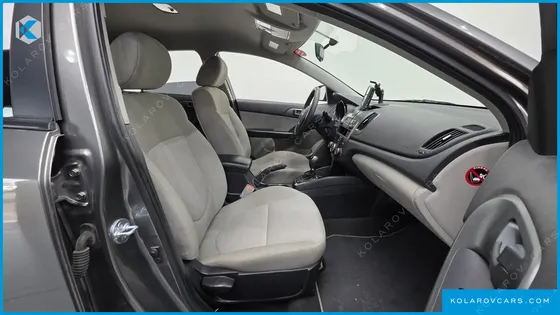 KIA FORTE 1.6 GDI DELUXE