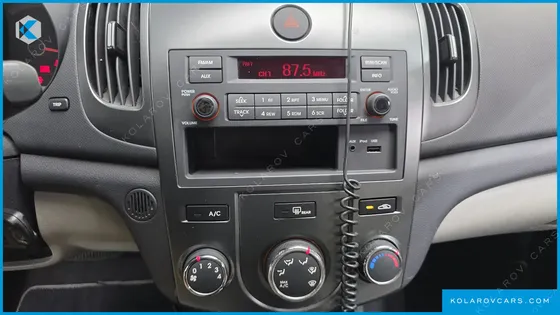 KIA FORTE 1.6 GDI DELUXE