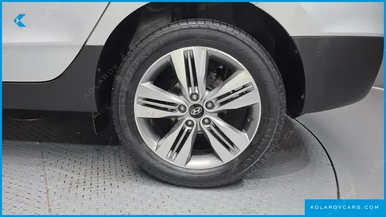 HYUNDAI TUCSON DIESEL(E-VGT) 2WD