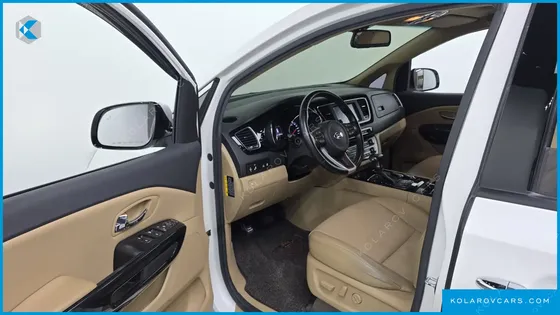 KIA CARNIVAL 9-SEATER PRESTIGE