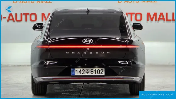 HYUNDAI GRANDEUR PREMIUM