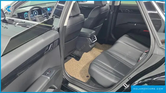 HYUNDAI GRANDEUR PREMIUM
