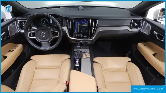 VOLVO V60 T5 PRO AWD