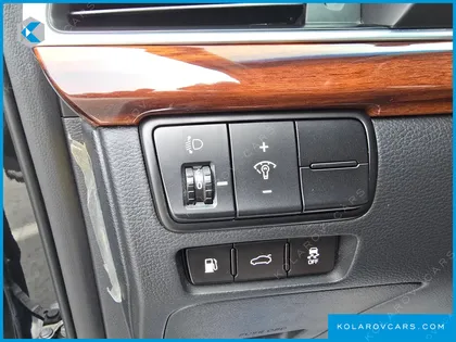 KIA K7 3.0 LPI LUXURY (RENTAL CAR)