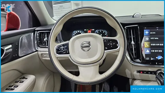 VOLVO V60 T5 PRO AWD