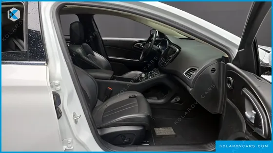 CHRYSLER 200 2.4 C
