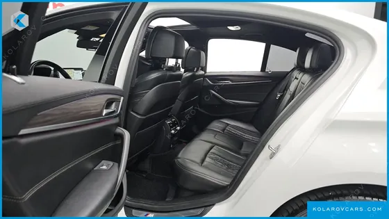 BMW 5 SERIES 520D XDRIVE M SPORT PACKAGE PLUS