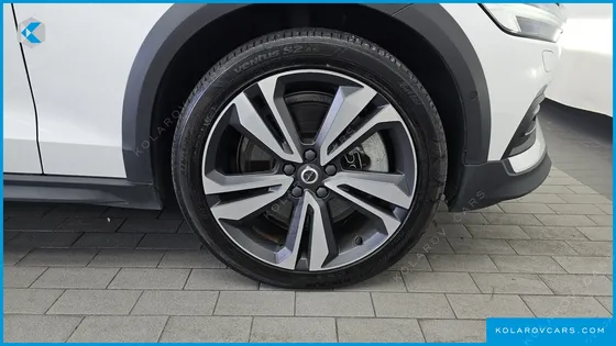 VOLVO V60 B5 PRO AWD