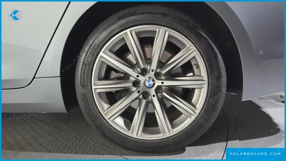 BMW 5 SERIES 520I LUXURY