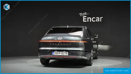 HYUNDAI GRANDEUR PREMIUM